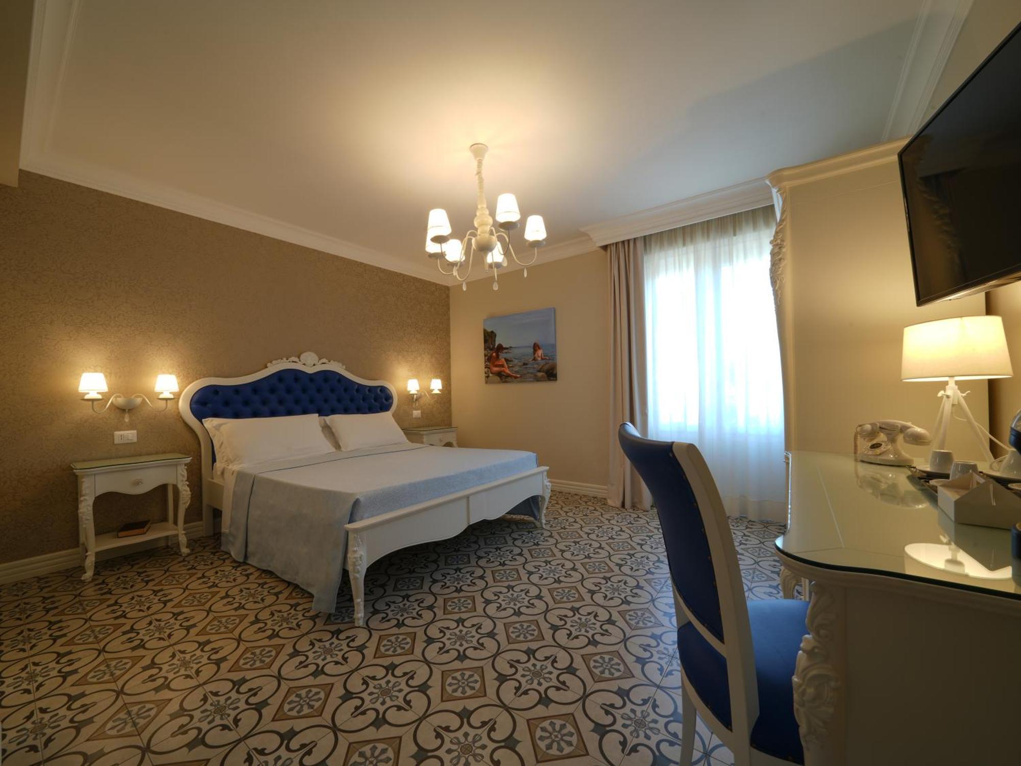 Sui Generis Tropea Luxury Rooms Exterior foto