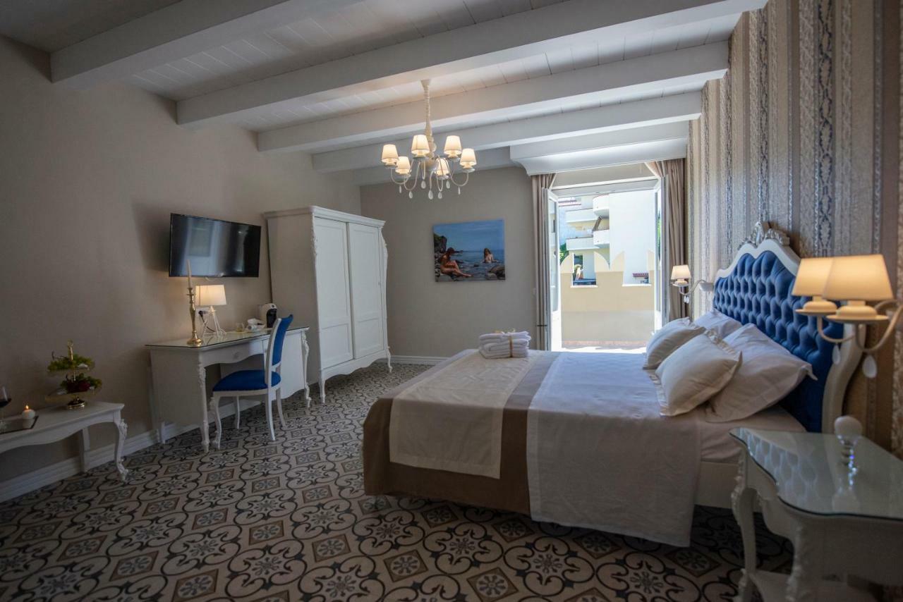 Sui Generis Tropea Luxury Rooms Exterior foto
